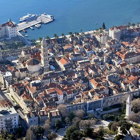 Million Dollar View * Split